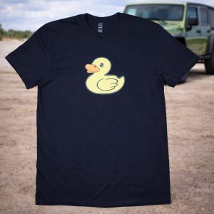 Single large mojito duck color wave on a banana tee.