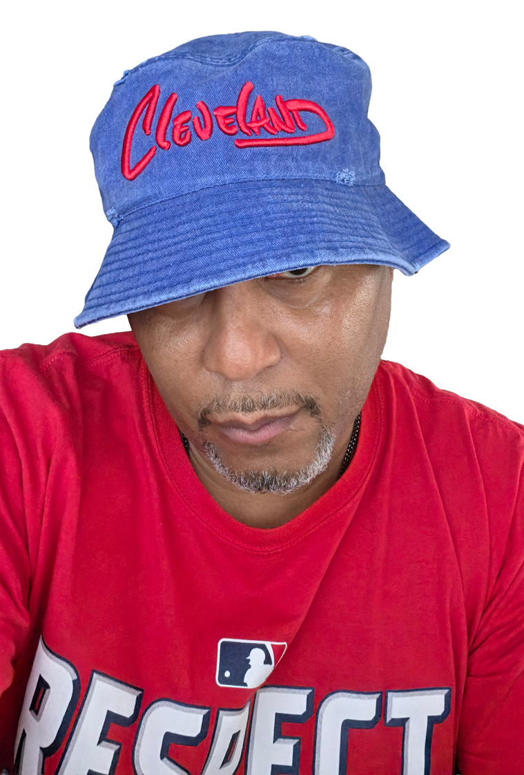 Blue bucket hat in the wild